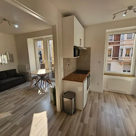 Des Etoffes Apartment *